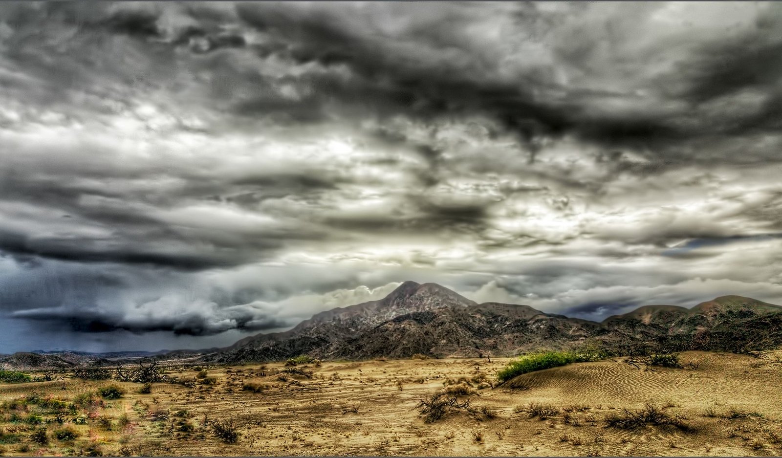 Mojave Desert Storm